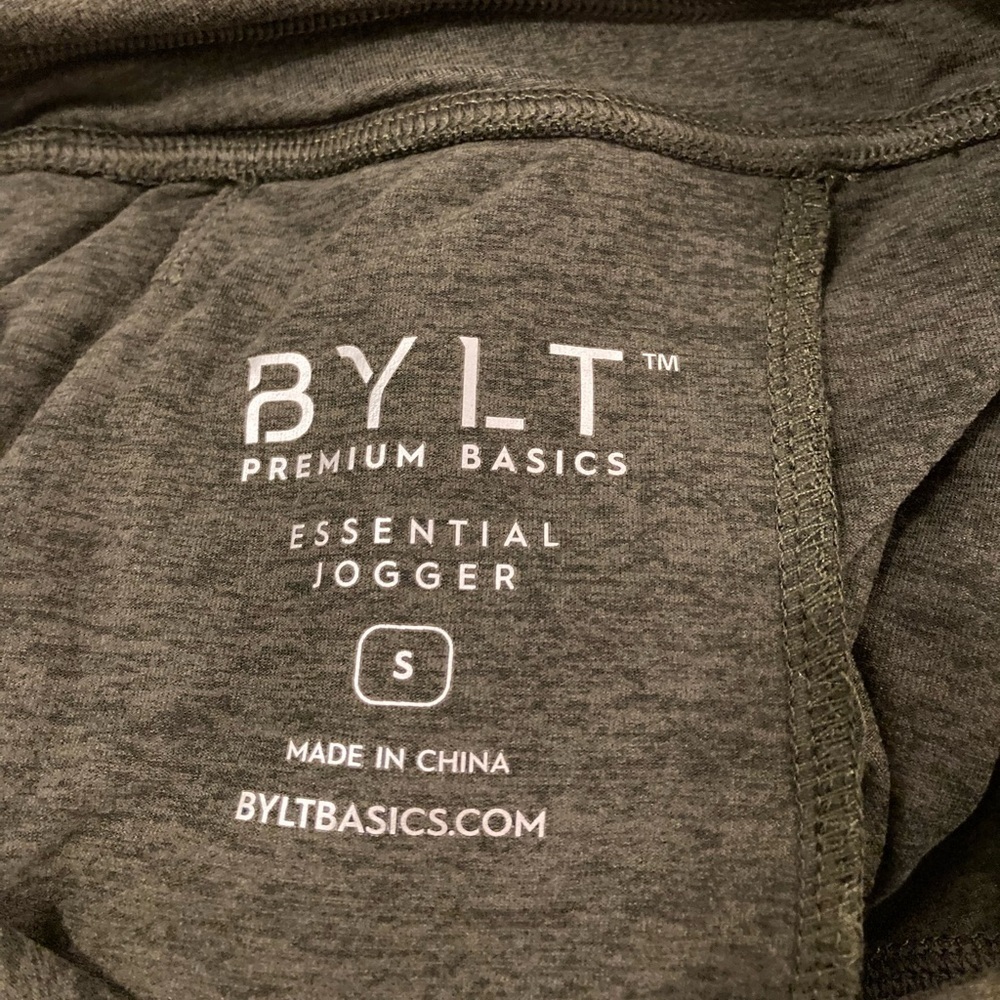 BYLT Basics Essential Jogger Dark Olive Green Small - Picture 3 of 16